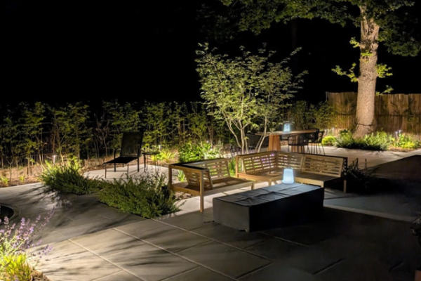 Electric11-Garden-Light-Installation