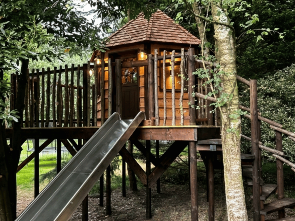 Powering Up A Tree House in Wymondham