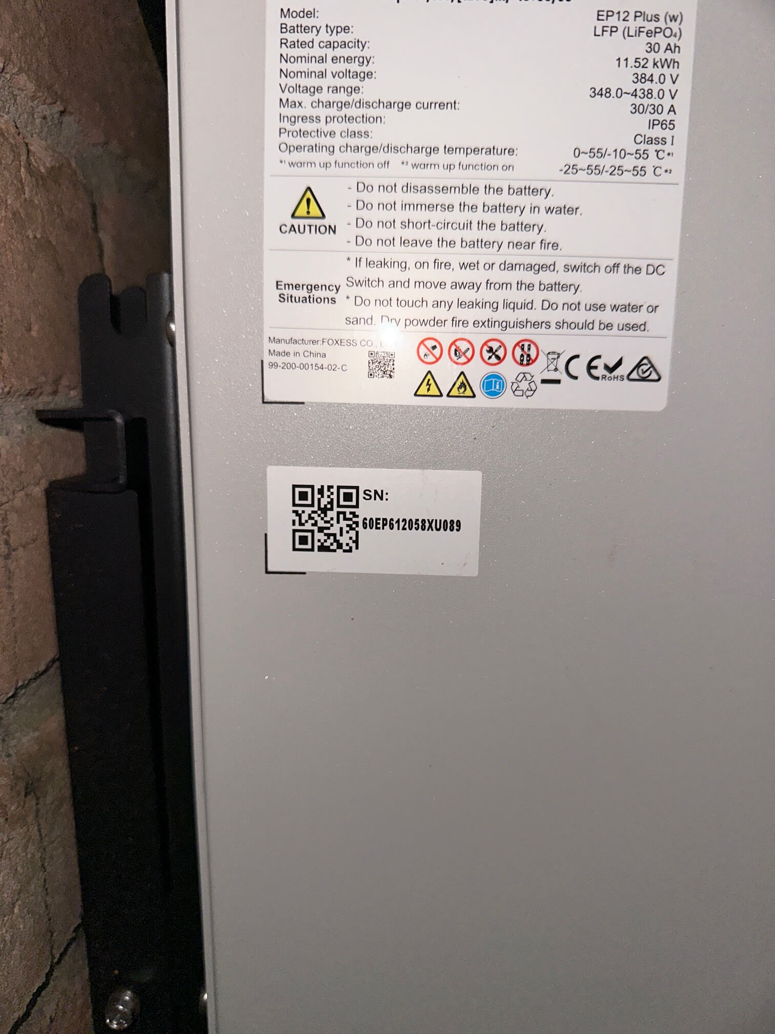 FOX ESS EP12 Plus battery specification and safety label