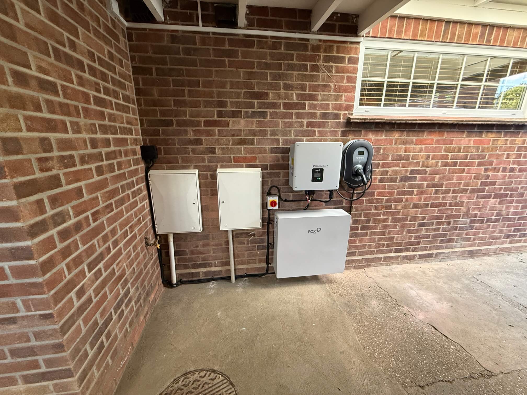 Completed Fox ESS battery, inverter and Zappi EV charger installation in Loddon